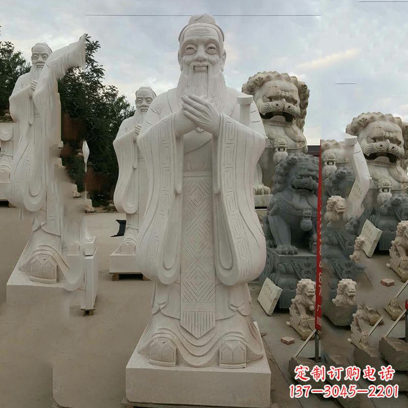 黄冈弘扬传统文化，尊崇孔子雕塑
