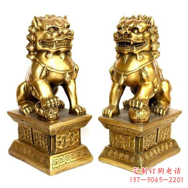 黄冈鎏金故宫狮子