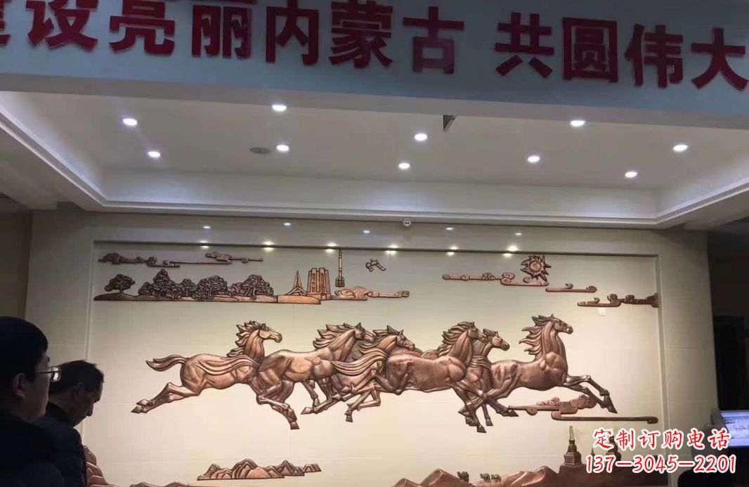 黄冈完美展示马到成功的铜马雕塑