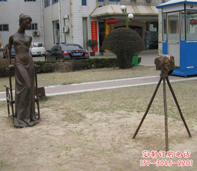 黄冈中领雕塑是一家专业从事美女铜雕定制的厂家…