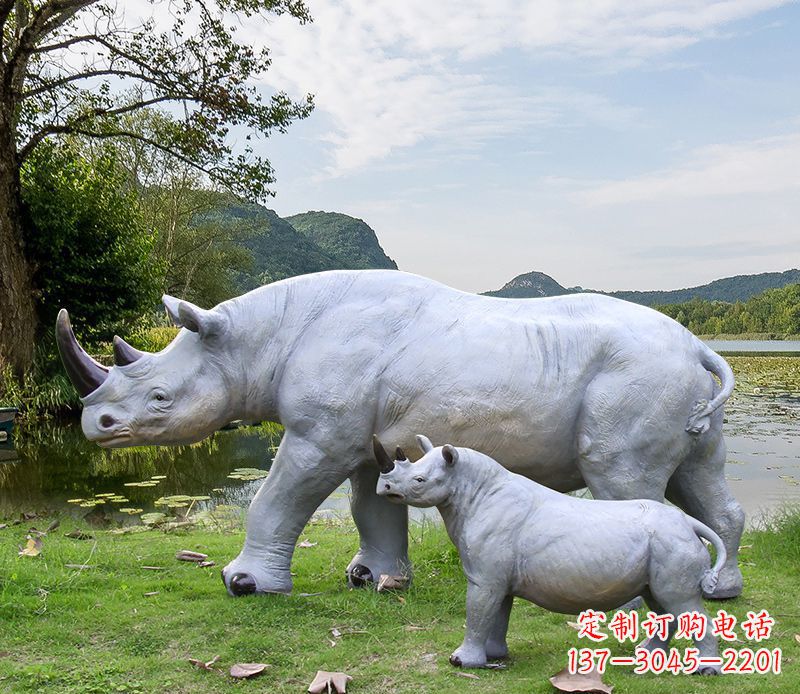 黄冈石雕犀牛母子雕塑