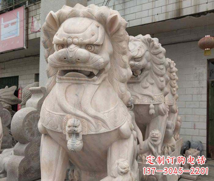 黄冈寺庙景观晚霞红狮子石雕