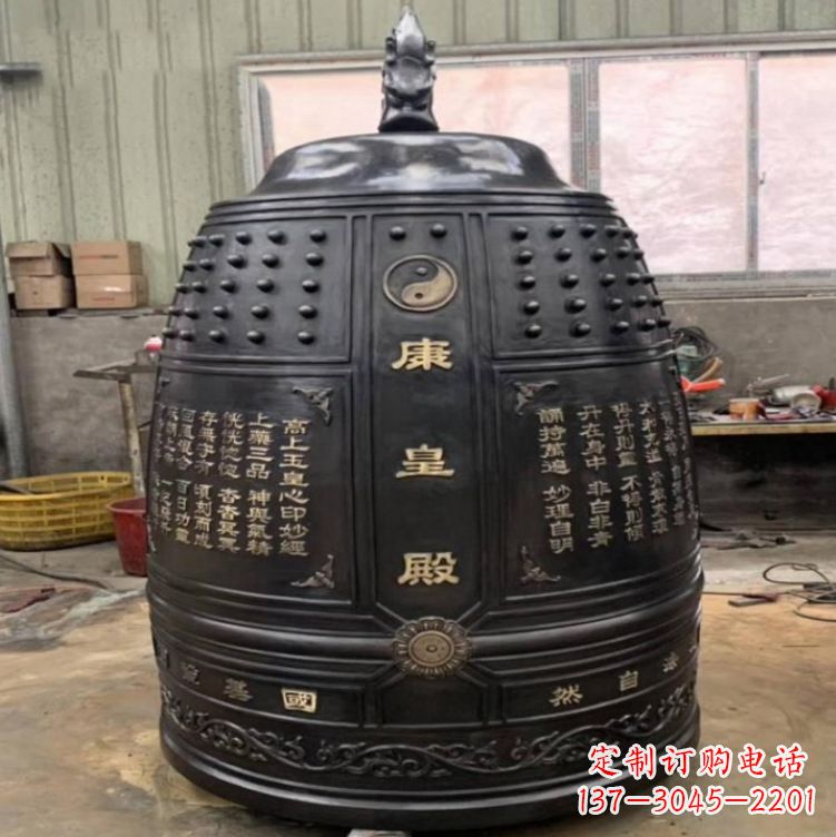 黄冈寺庙铜雕挂钟