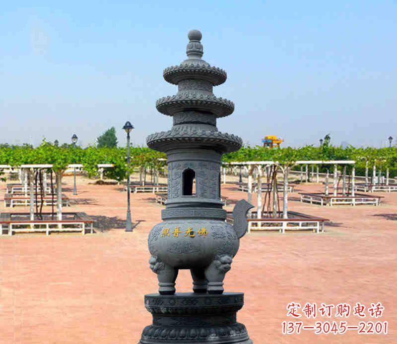 黄冈寺庙塔铜雕香炉