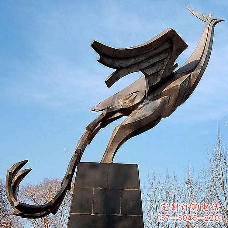 黄冈铜雕百鸟之王凤凰景观雕塑