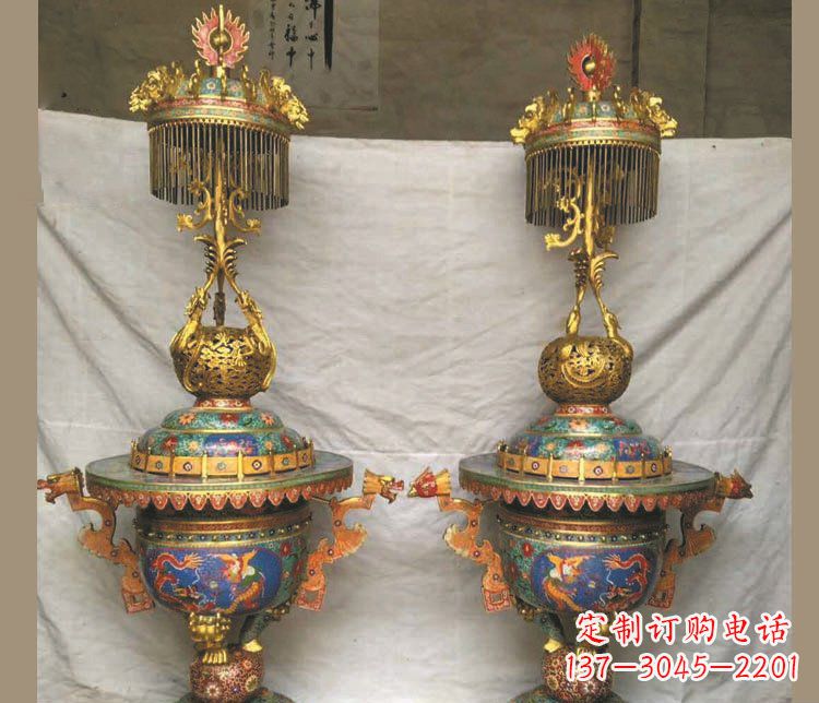 黄冈铜雕彩绘香炉景观摆件