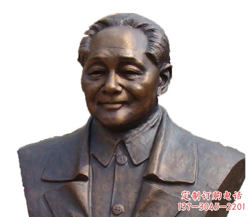 黄冈铜雕广场纪念伟人邓小平雕塑