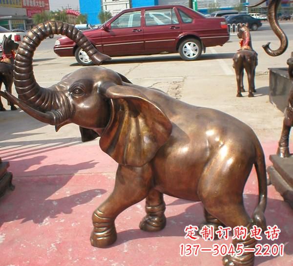 黄冈铜雕长鼻大象