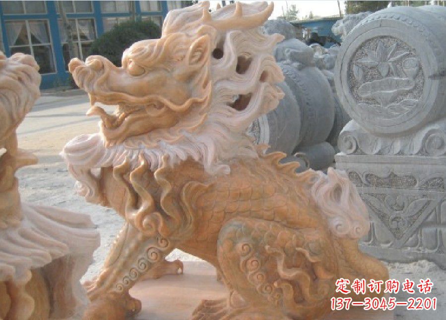 黄冈晚霞红神兽麒麟雕塑