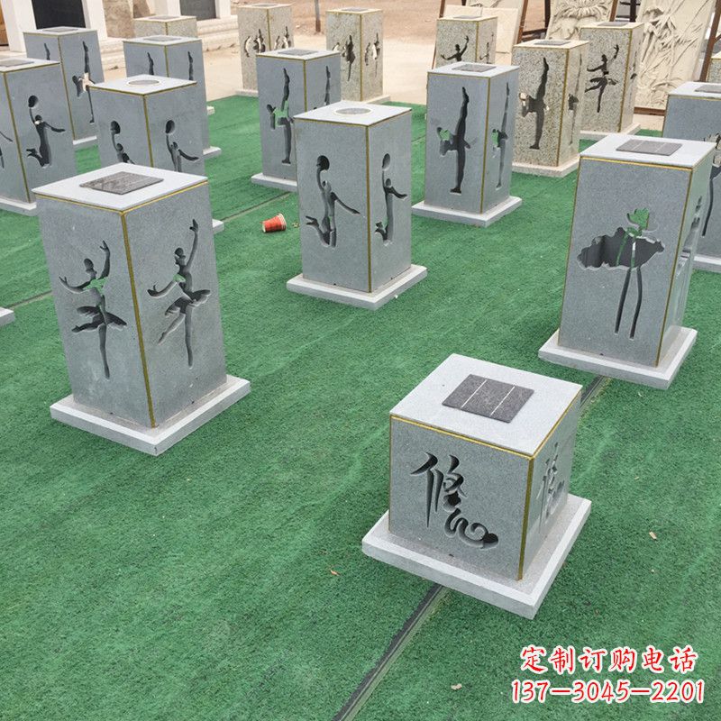 黄冈现代镂花石灯
