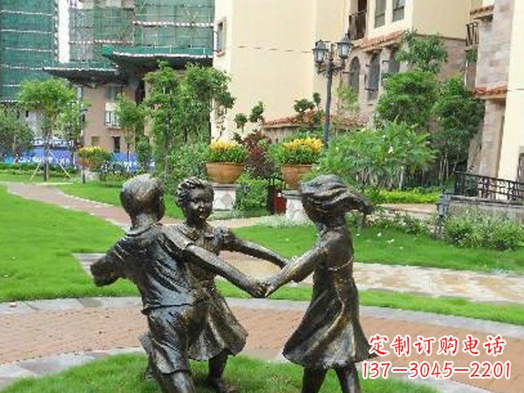 黄冈小区铜雕儿童玩游戏人物雕塑