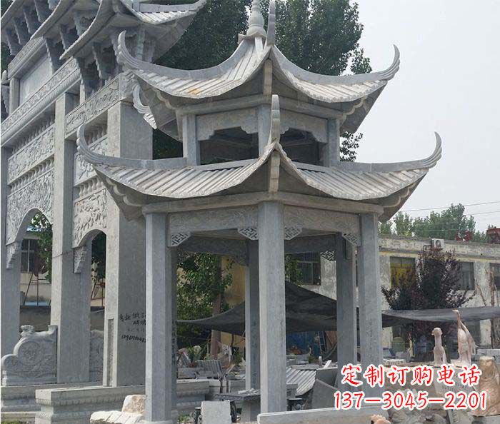 黄冈园林双层石雕凉亭