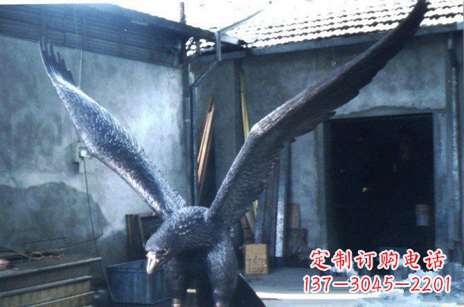 黄冈铸铜老鹰企业动物铜雕