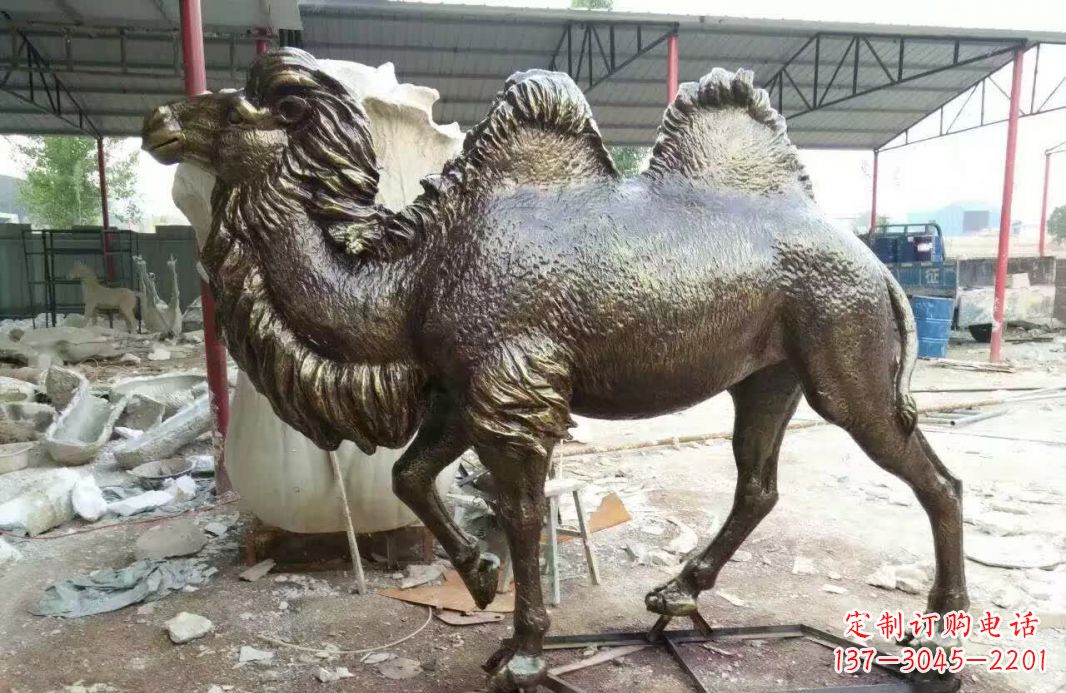 黄冈铸铜骆驼雕塑 (2)