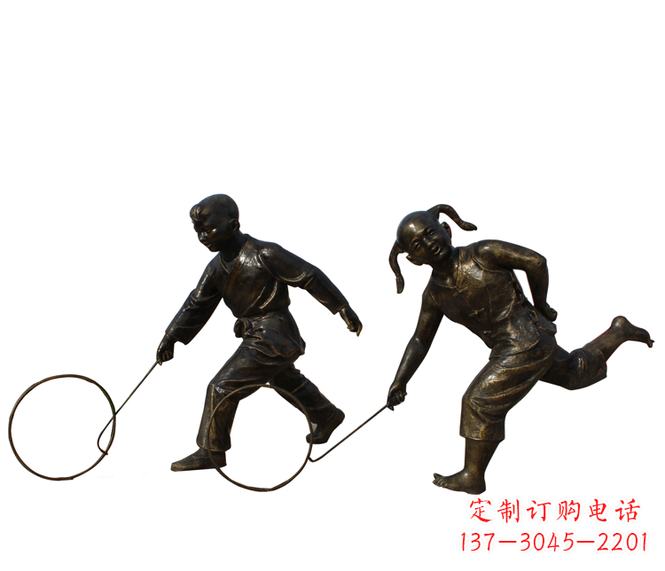 黄冈公园滚铁环的儿童铜雕